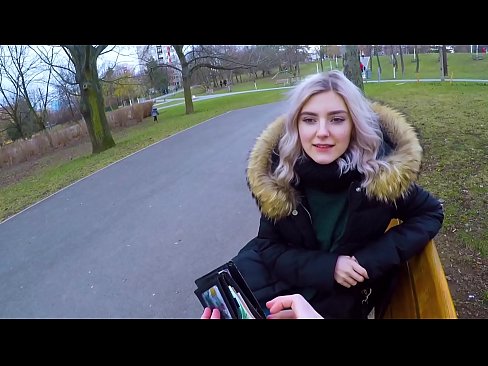 ❤️ Ingoia la sborra calda di uno sconosciuto per soldi - pompino nel parco di Eva Elfie ❤ Porno russoal it.hentaiser.ru ️❤